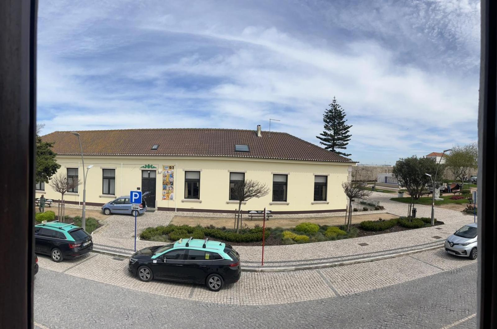 Residencia Aviz Hotel Peniche Exterior foto